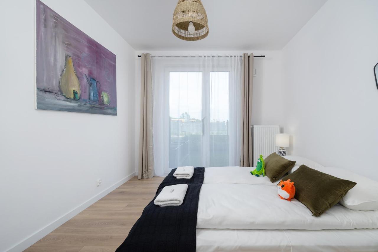 Miedziana 6 & 18 Apartment With Free Garage Wroclaw By Renters Exterior photo
